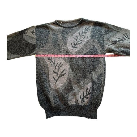 Vintage Leaf Abstract Pattern Wool Blend Sweater - Size Large - Picture 6 of 9